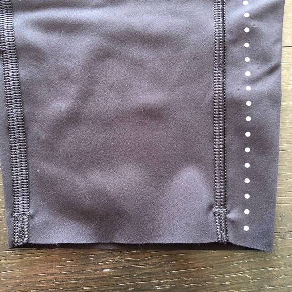 ✴️ Lululemon Black Fast and Free Sz 12 - Picture 7 of 10